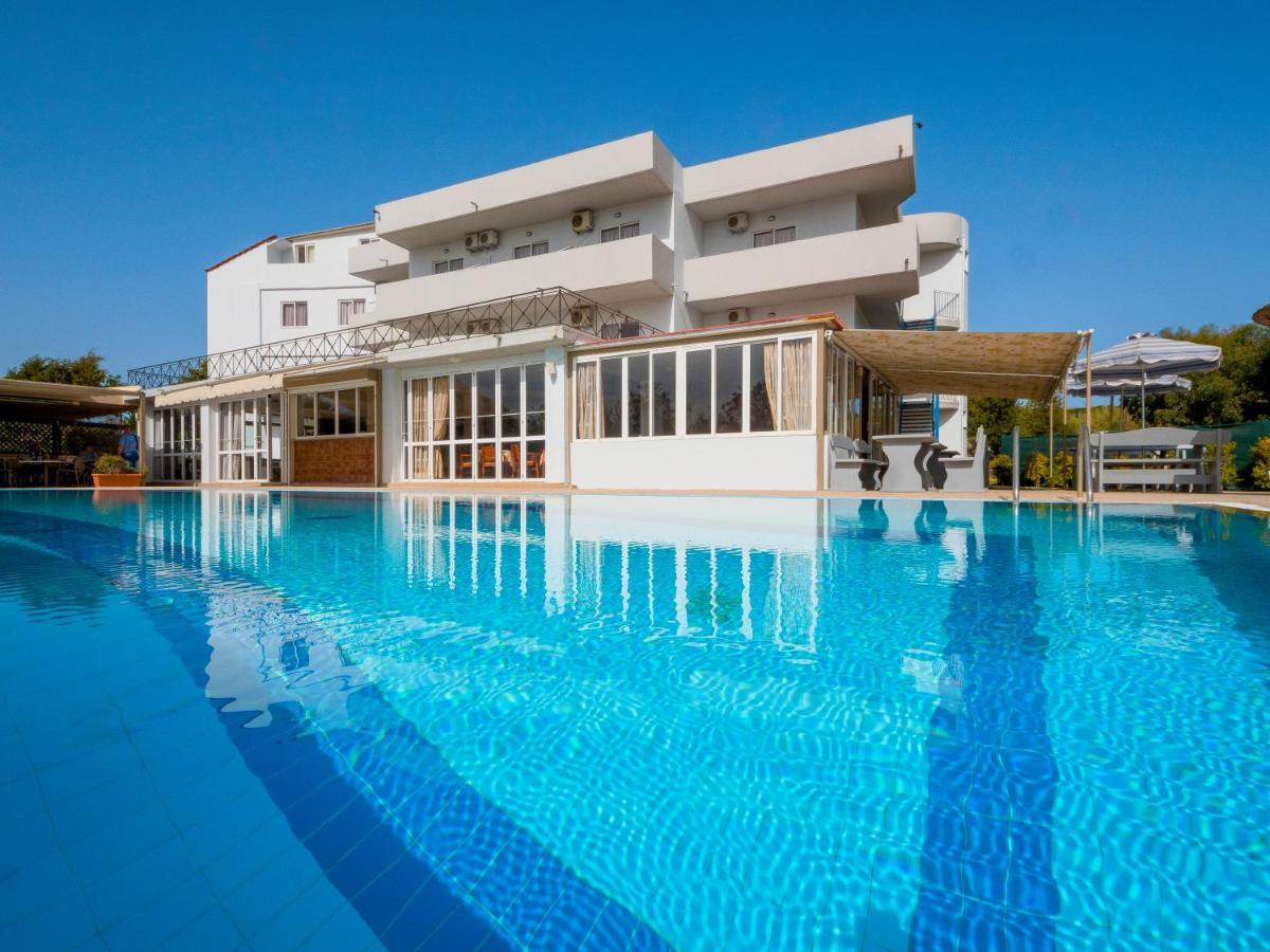 Sun & Sea Hotel Apartments Faliráki Kültér fotó